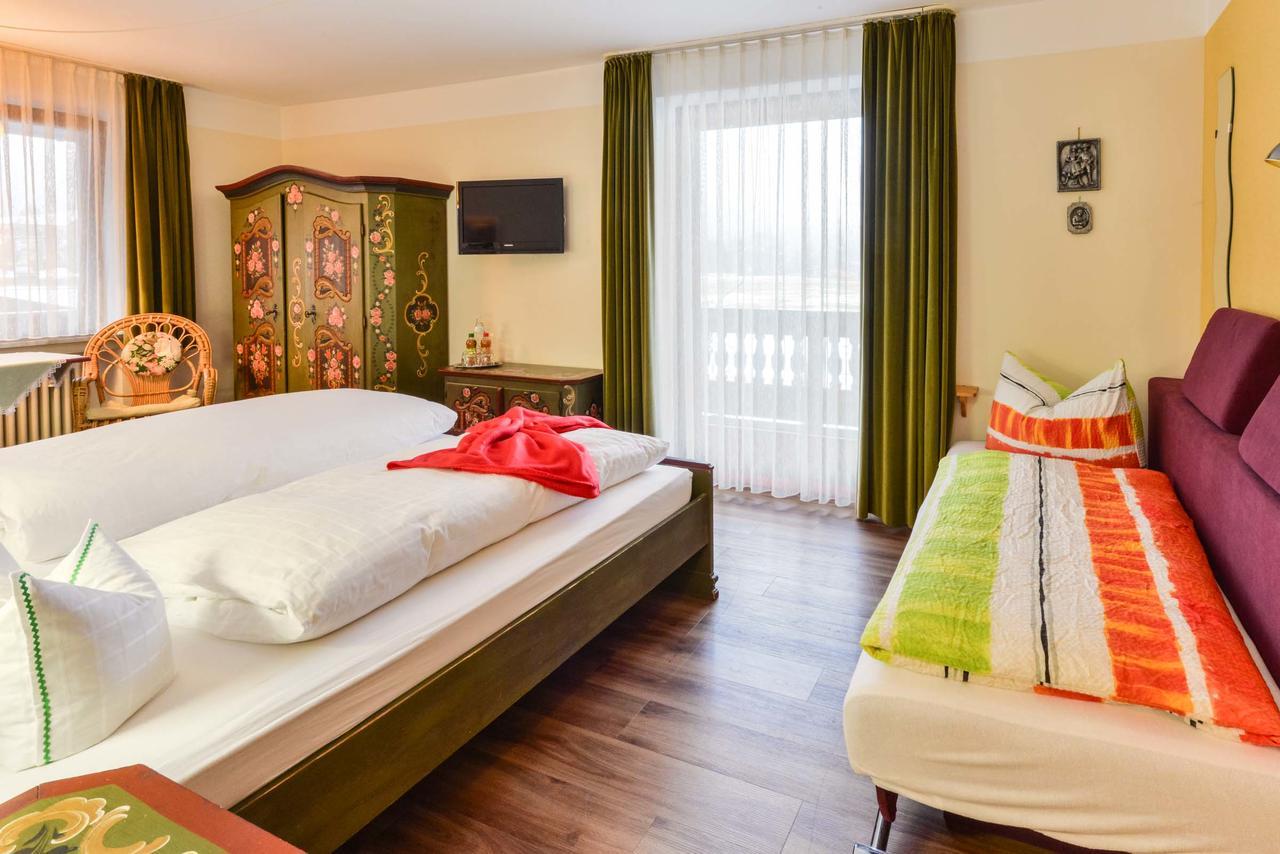 Ferienhotel Hahn Garni Рупольдинг Экстерьер фото