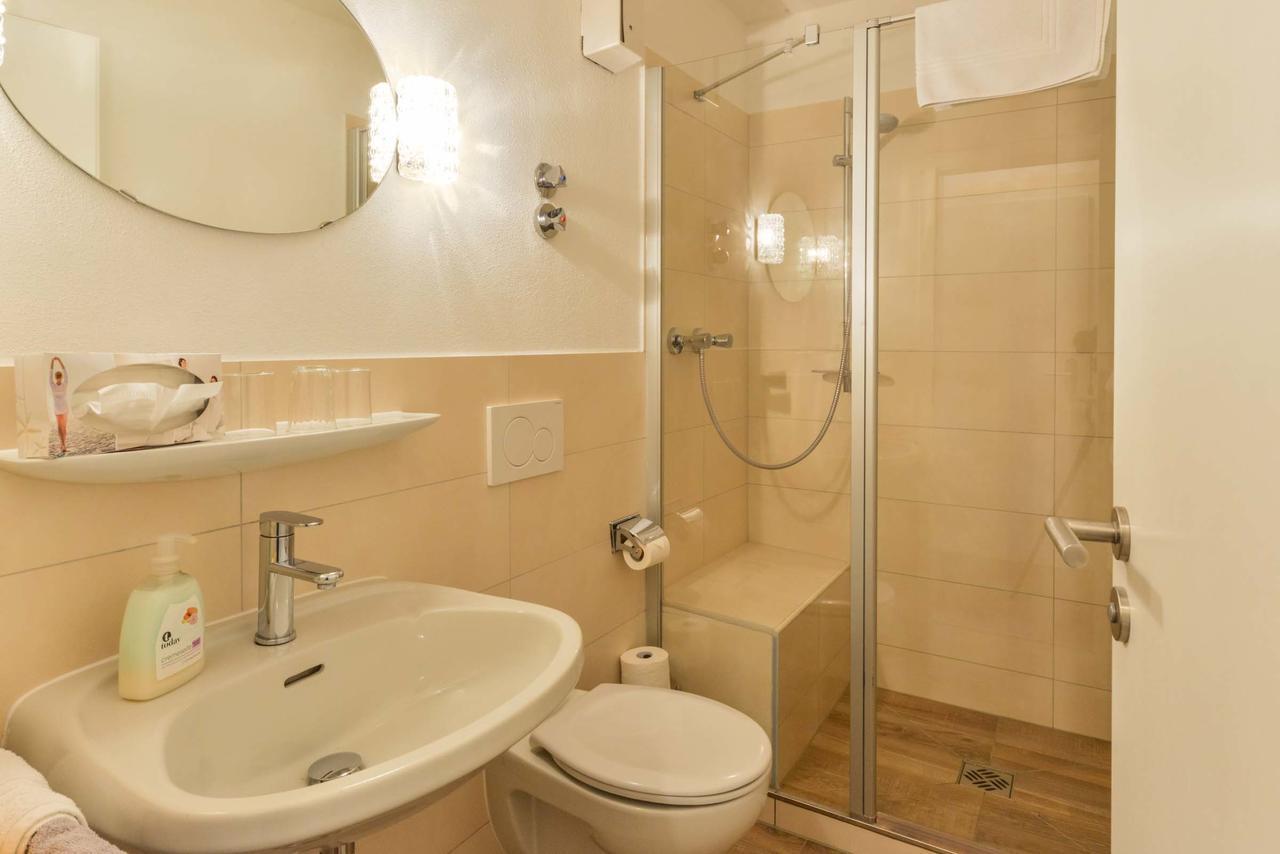 Ferienhotel Hahn Garni Рупольдинг Экстерьер фото